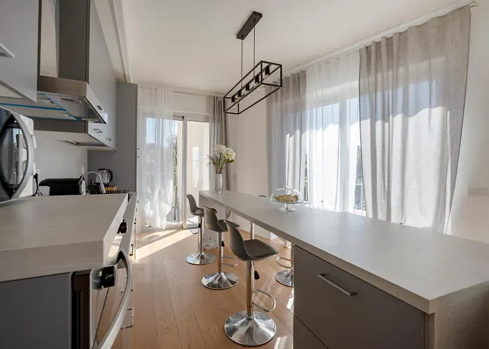 Vista Mare Апартаменты *